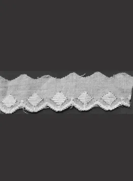 CAMBRIC LACES