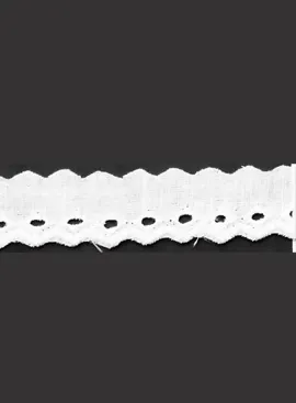 CAMBRIC LACES
